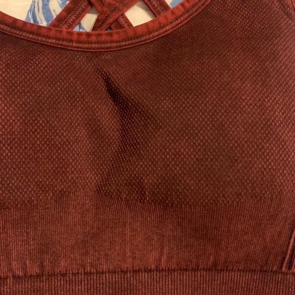 New NUX Levitate Yoga Sports Bra View 3